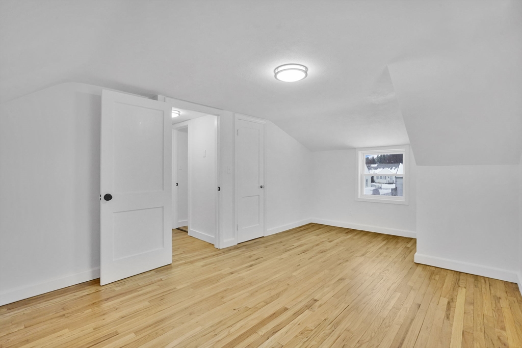 38 Tyrone Street Springfield, MA 01104 - Photo 27 of 31