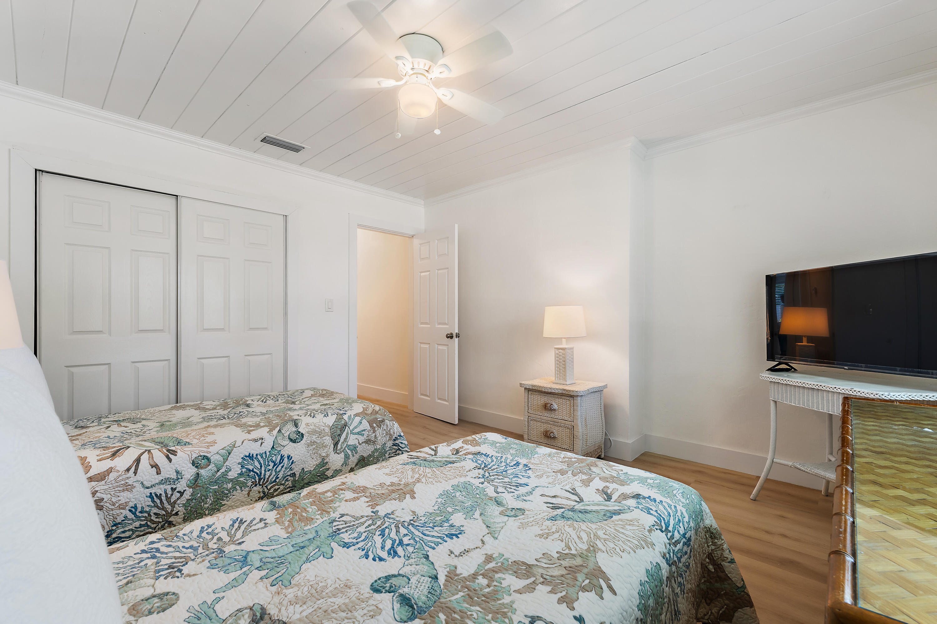 3414 Harbor Road South Jupiter, FL 33469 - Photo 21 of 38 2nd Bedroom