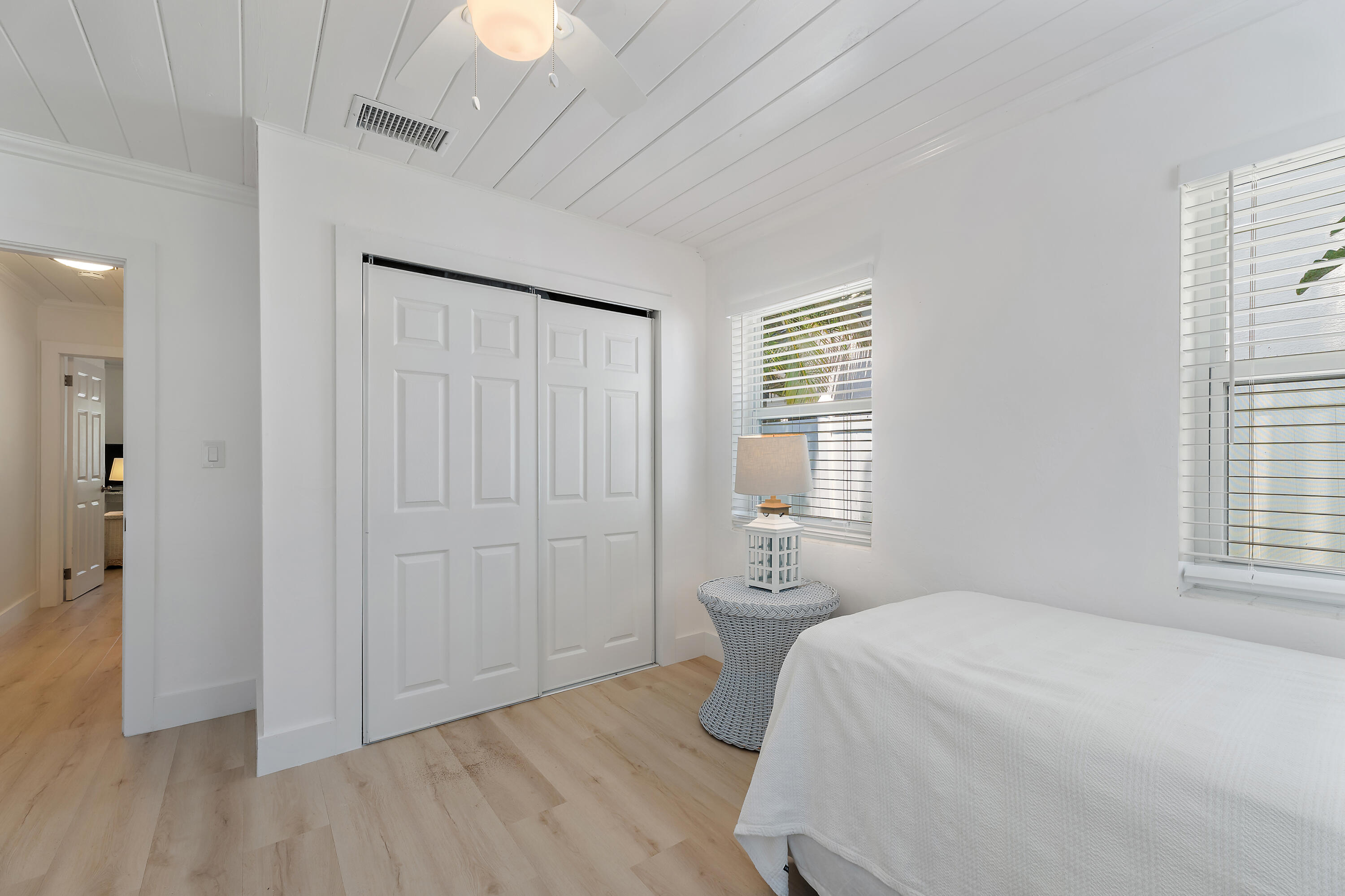 3414 Harbor Road South Jupiter, FL 33469 - Photo 26 of 38 3rd Bedroom