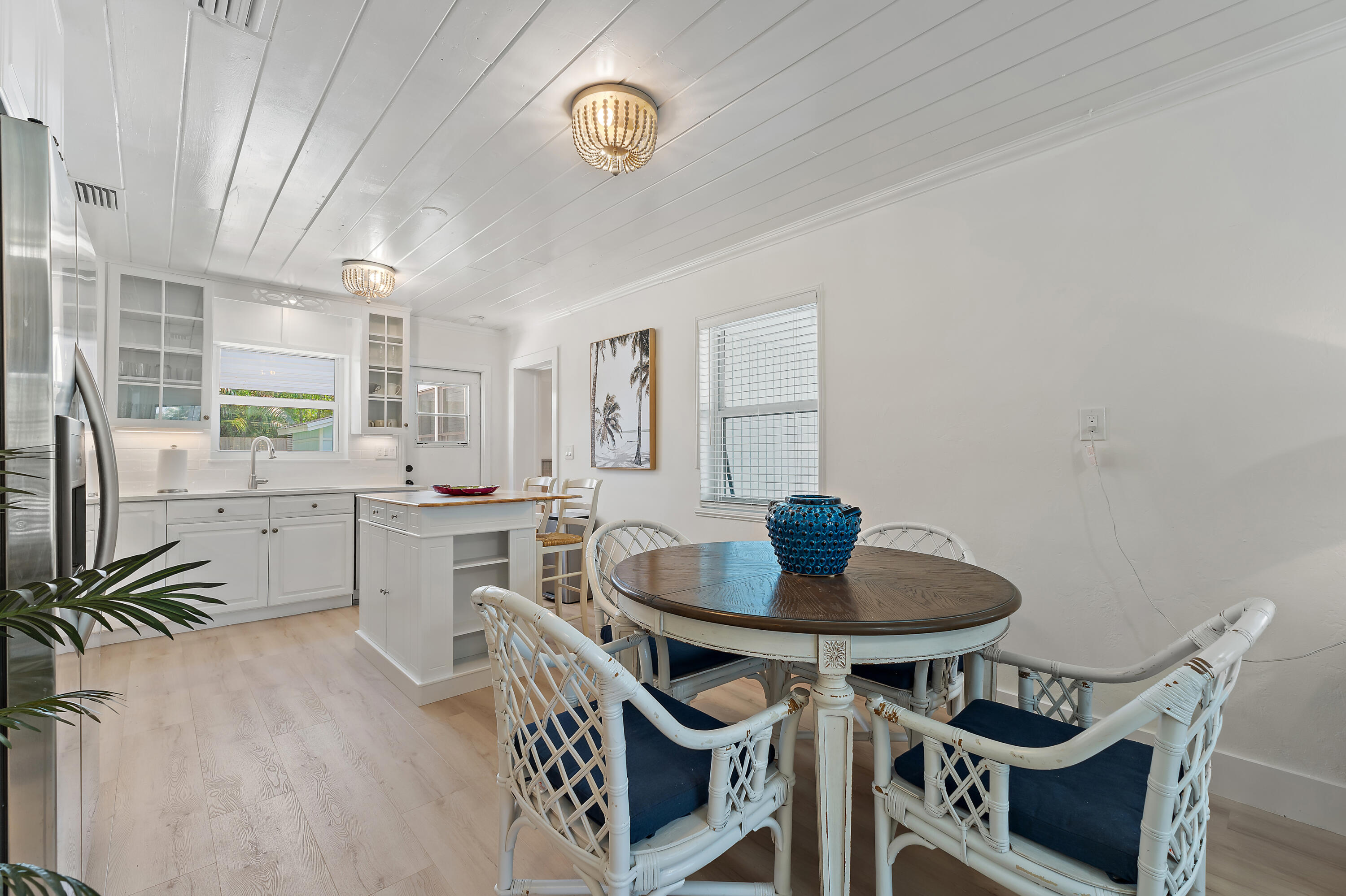 3414 Harbor Road South Jupiter, FL 33469 - Photo 8 of 38 Dining Area