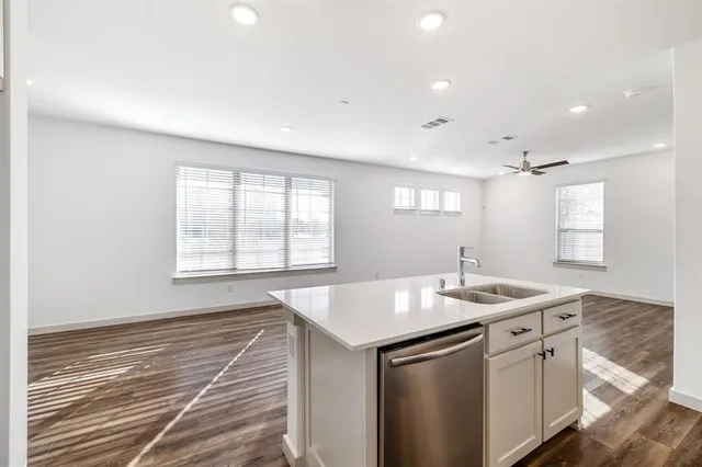 $2,899 | 699 Vista Oak Road, Lewisville, TX 75067