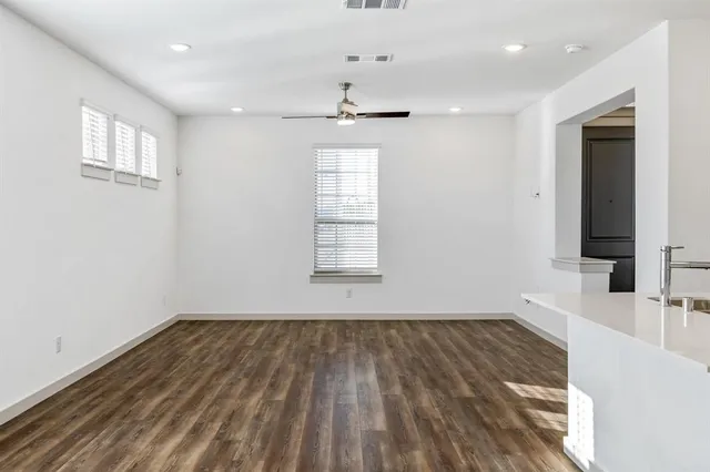 $2,899 | 699 Vista Oak Road, Lewisville, TX 75067