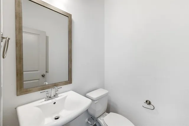 $2,899 | 699 Vista Oak Road, Lewisville, TX 75067