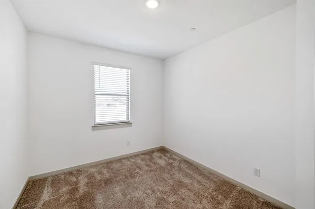 $2,899 | 699 Vista Oak Road, Lewisville, TX 75067