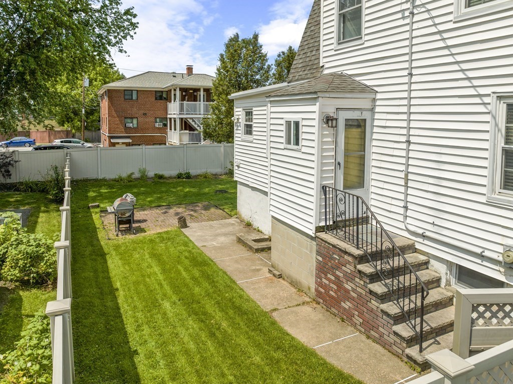 11 Townly Road Watertown, MA 02472 - Photo 23 of 35 Gallery Image 23