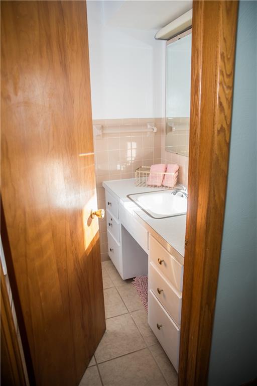 240 Meadowbrook Road Hermitage, PA 16148 - Photo 21 of 25 Gallery Image 21