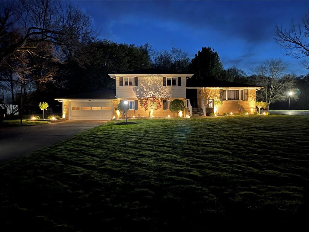 240 Meadowbrook Road Hermitage, PA 16148 - Photo 3 of 25 Gallery Image 3