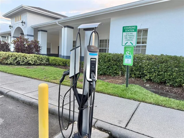 a house view with a outdoor space