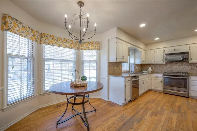 $525,000 | 12506 Knox Street, Overland Park, KS 66213