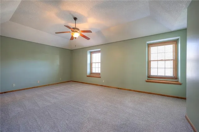 $525,000 | 12506 Knox Street, Overland Park, KS 66213