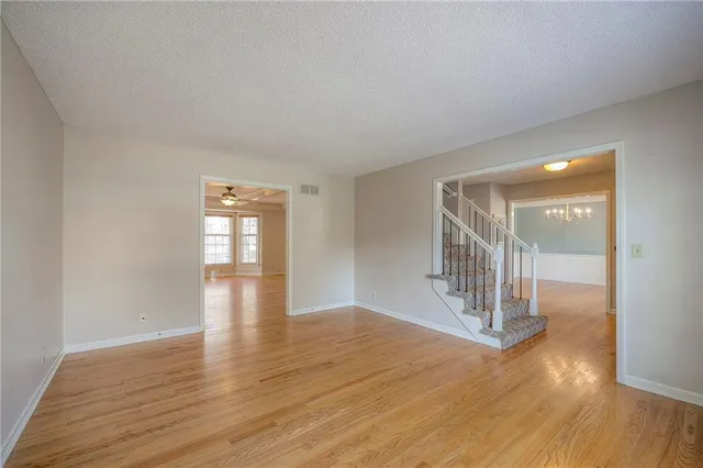 $525,000 | 12506 Knox Street, Overland Park, KS 66213