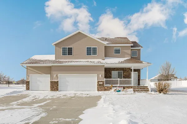 $614,900 | 3698 North Sedona Court, West Fargo, ND 58078