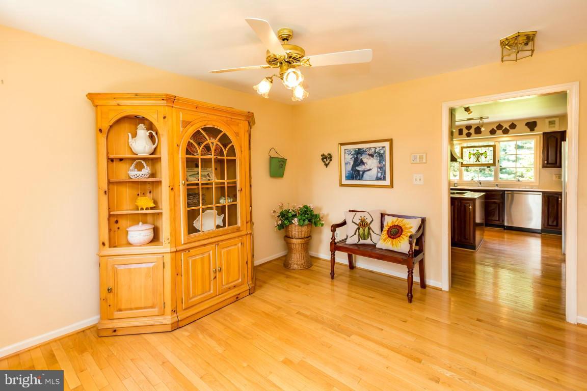12177 Etchison Road Ellicott City, MD 21042 - Photo 12 of 30 Interior (General)