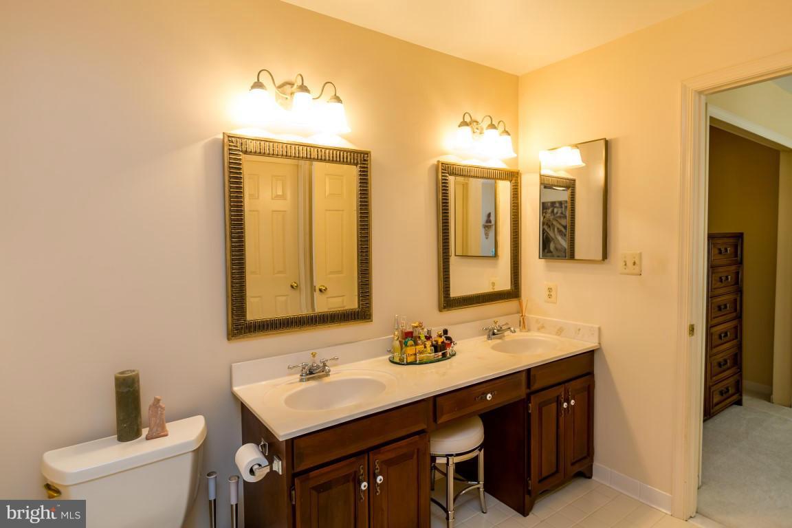 12177 Etchison Road Ellicott City, MD 21042 - Photo 16 of 30 Bath (Master)