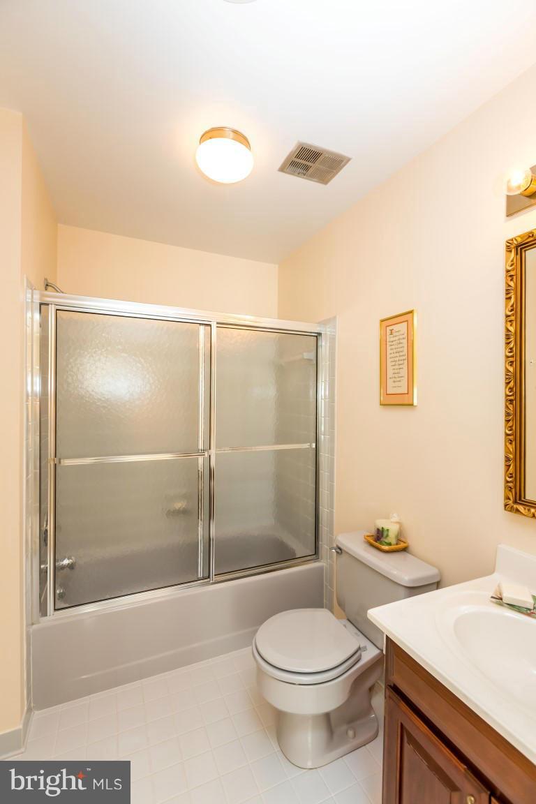 12177 Etchison Road Ellicott City, MD 21042 - Photo 22 of 30 Bath
