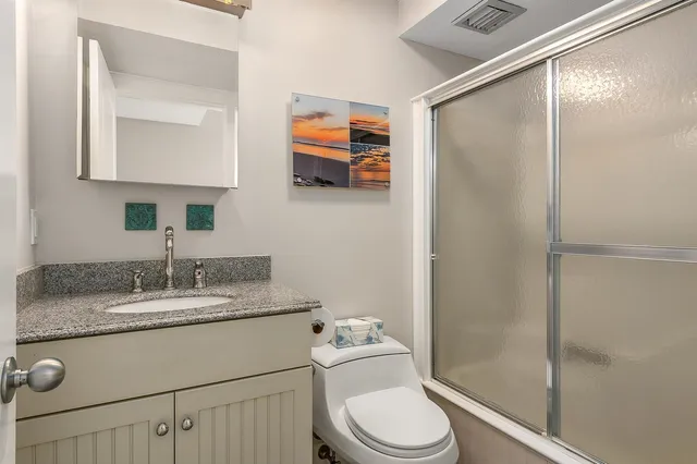 $675,000 | 591 Ocean Boulevard, Unit 6, Hampton, NH 03842