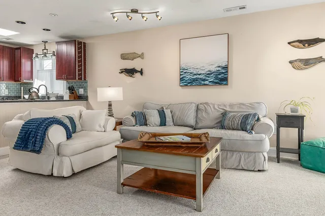 $675,000 | 591 Ocean Boulevard, Unit 6, Hampton, NH 03842