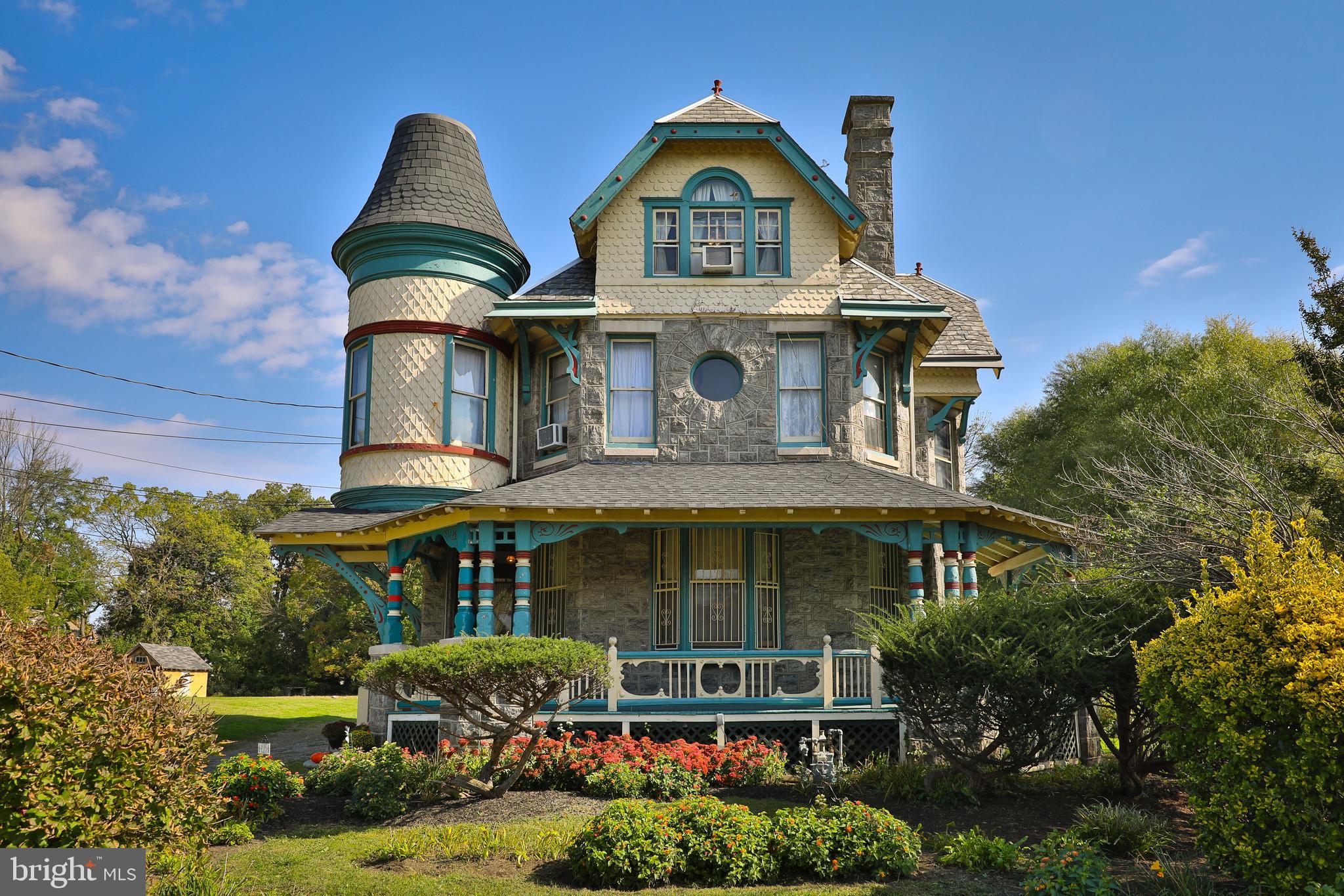 425 South Lansdowne Ave