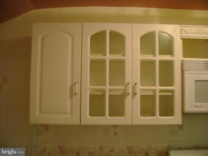 607 Hillview Road Baltimore, MD 21225 - Photo 6 of 9 Kitchen #2