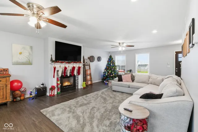 $334,900 | 203 Crestwood Avenue, Crawfordsville, IN 47933