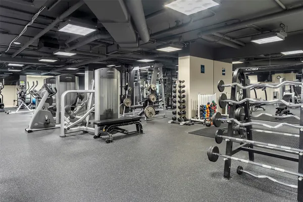 $545,000 | 3020 Northeast 32nd Avenue, Unit 406, Fort Lauderdale, FL 33308