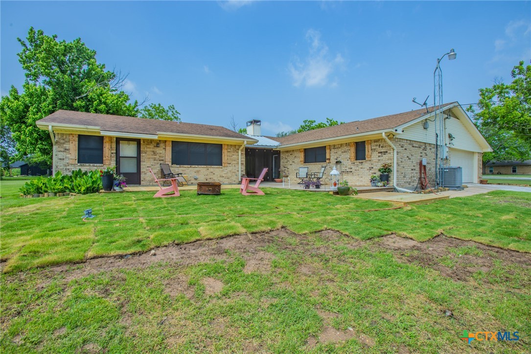 1608 Sunset Road Waco, TX 76706 - Photo 27 of 38