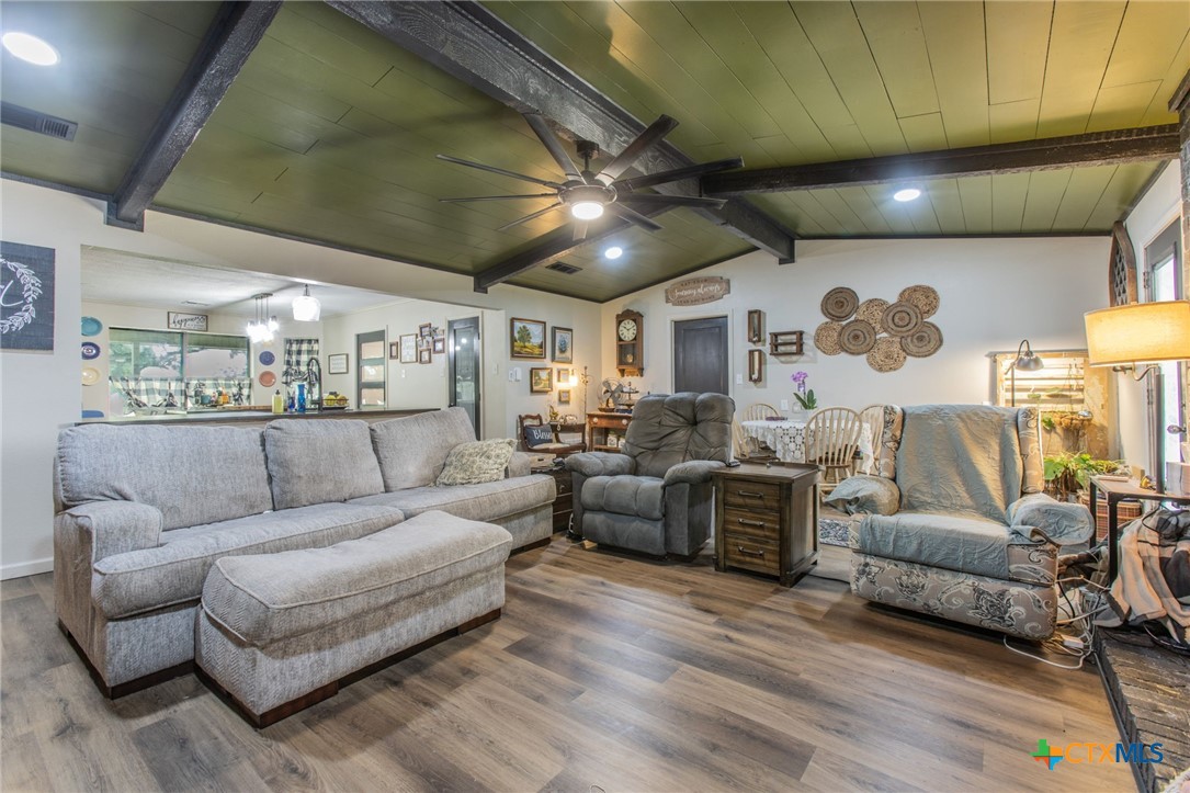 1608 Sunset Road Waco, TX 76706 - Photo 7 of 38