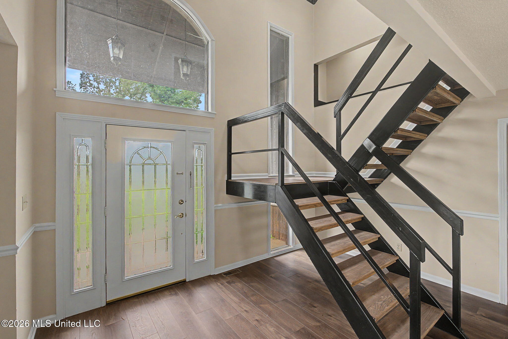 448 Oakley Road Senatobia, MS 38668 - Photo 33 of 61 Stairway
