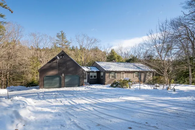 $485,000 | 535 Beard Road, Hillsborough, NH 03244