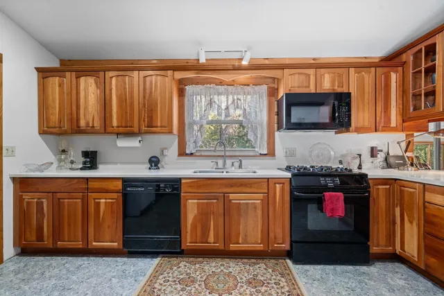 $485,000 | 535 Beard Road, Hillsborough, NH 03244