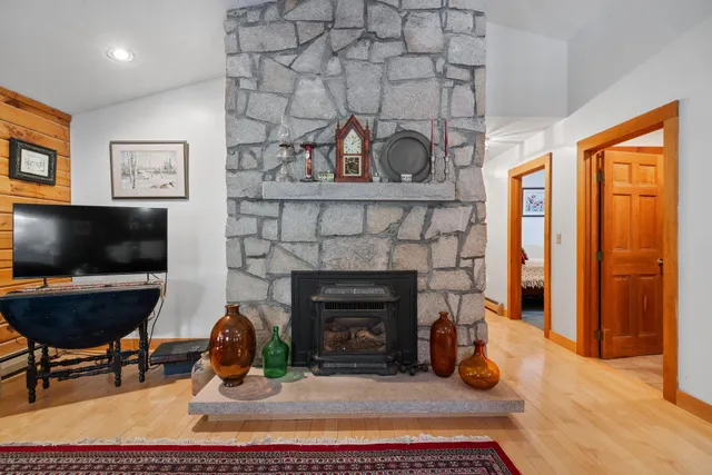 $485,000 | 535 Beard Road, Hillsborough, NH 03244