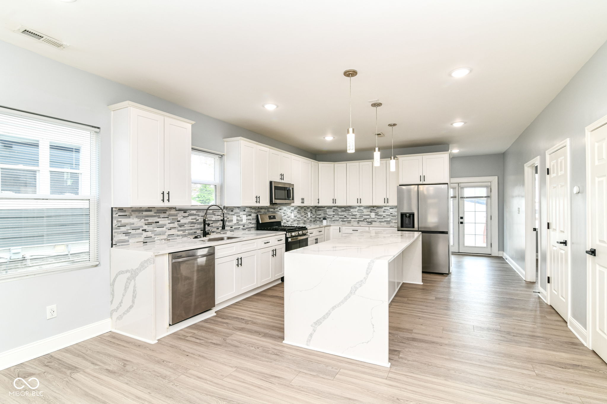 3241 Ruckle Street Indianapolis, IN 46205 - Photo 12 of 40 Gallery Image 12