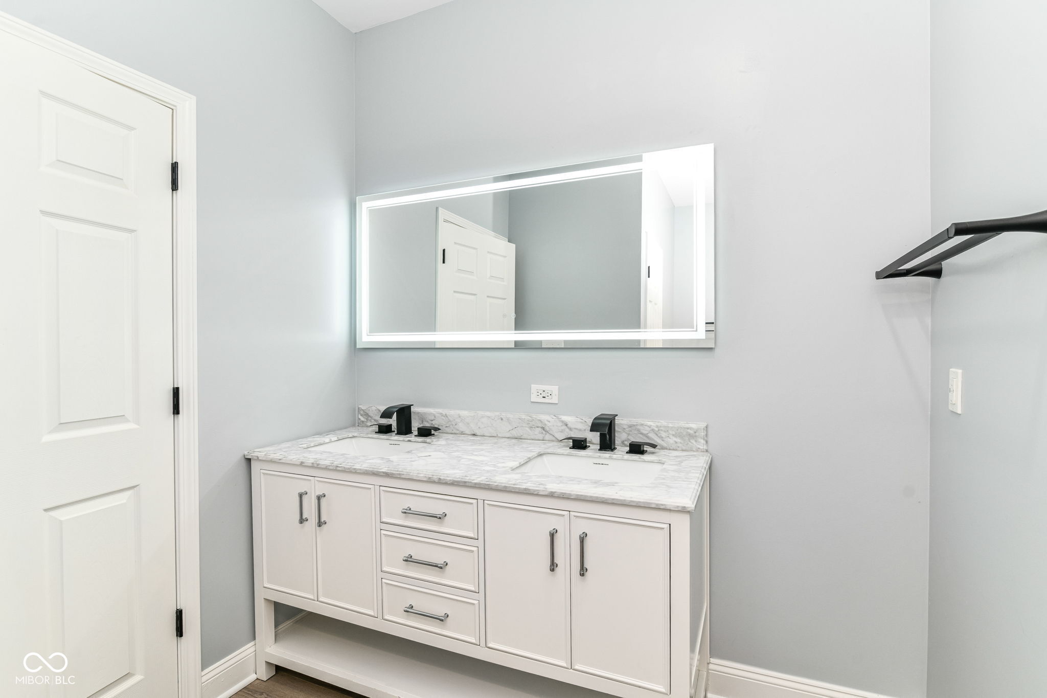 3241 Ruckle Street Indianapolis, IN 46205 - Photo 31 of 40 Gallery Image 31