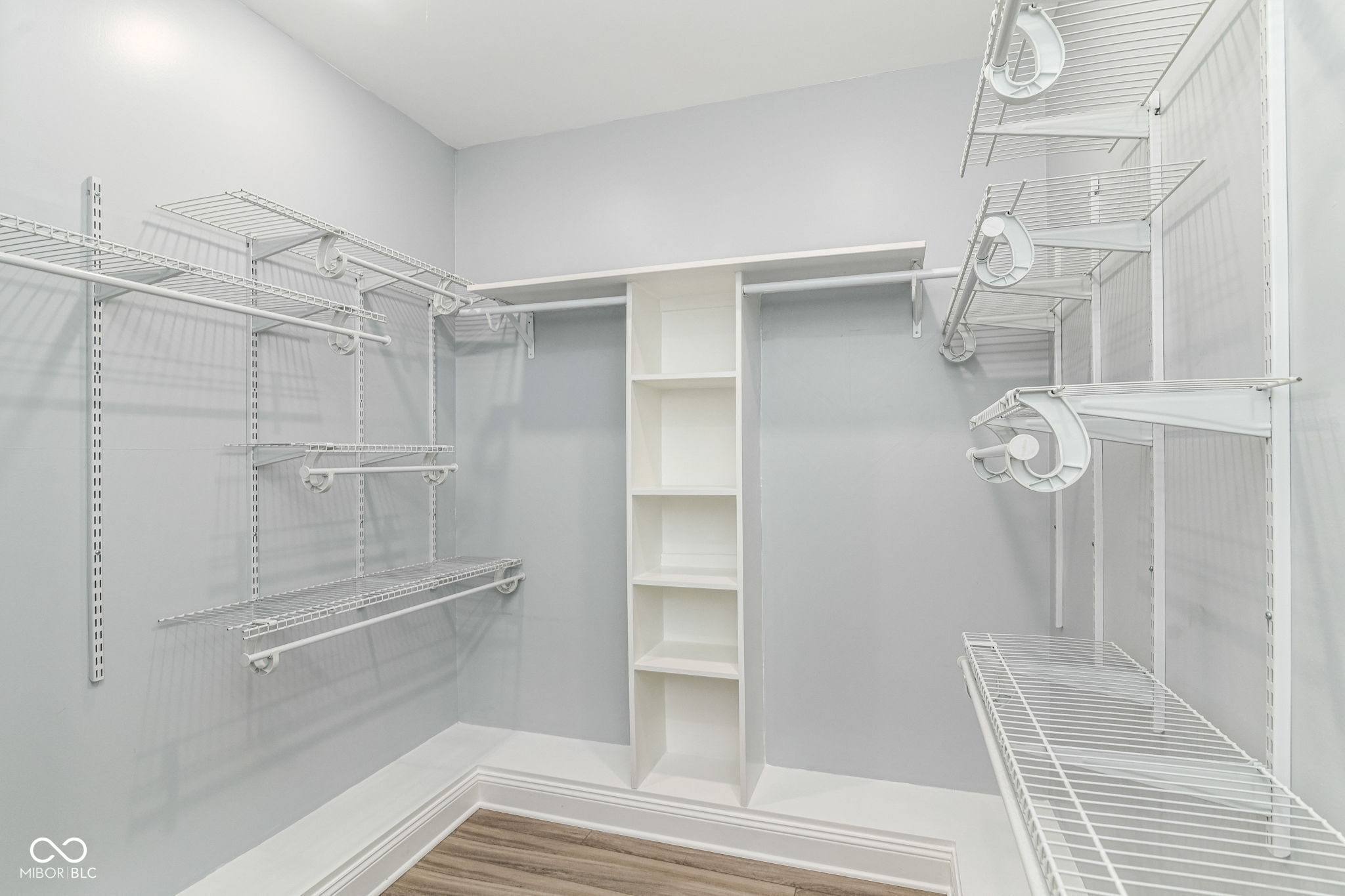 3241 Ruckle Street Indianapolis, IN 46205 - Photo 33 of 40 Gallery Image 33