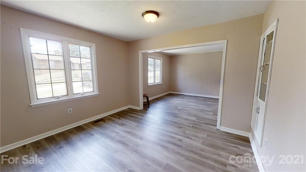 62 Kennedy Road Weaverville, NC 28787 - Photo 12 of 28 Gallery Image 12