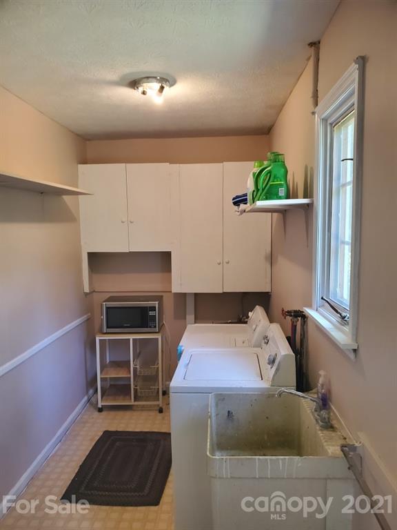 62 Kennedy Road Weaverville, NC 28787 - Photo 16 of 28 Gallery Image 16