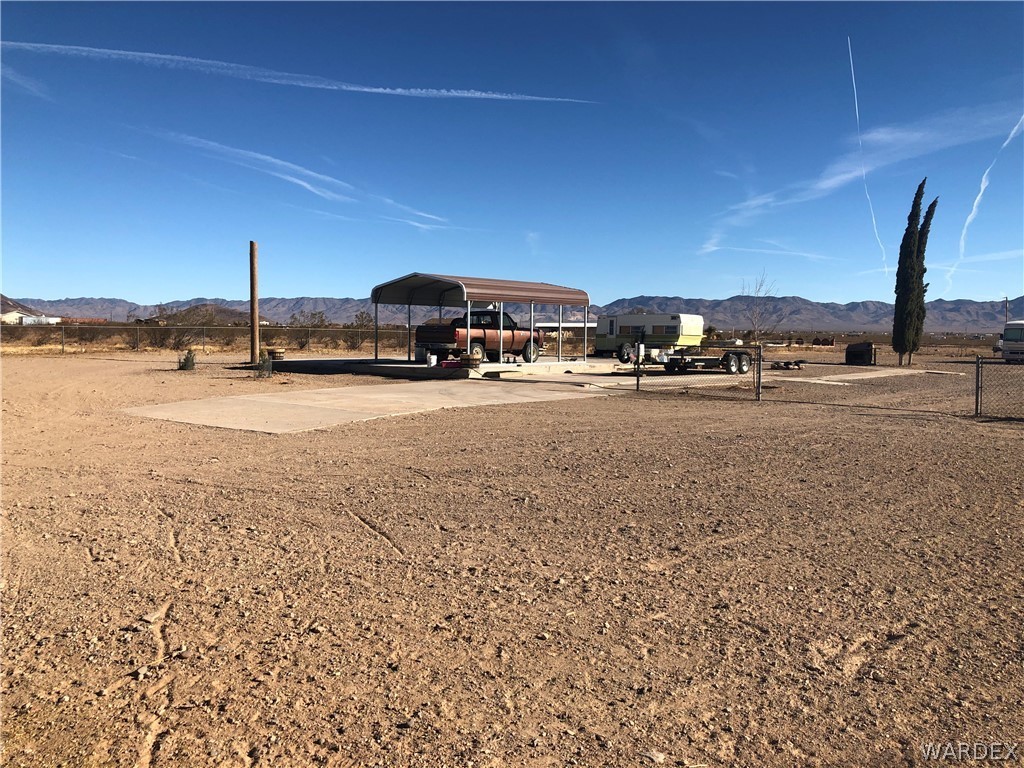 4590 Elgin Road Golden Valley, AZ 86413 - Photo 4 of 10