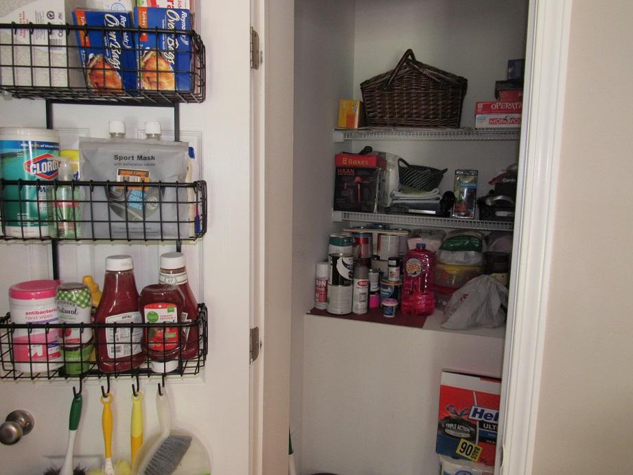 4555 Old Stage Road Radford, VA 24141 - Photo 11 of 37 4555 Old Stage Pantry
