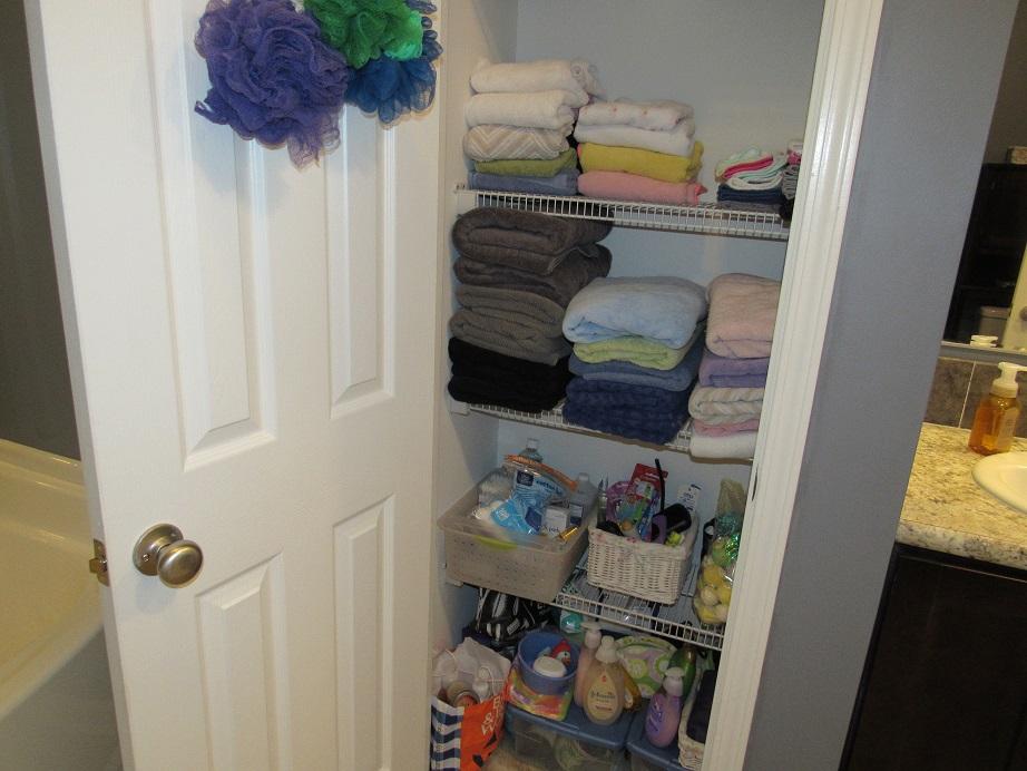 4555 Old Stage Road Radford, VA 24141 - Photo 22 of 37 4555 Old Stage Master bath closet