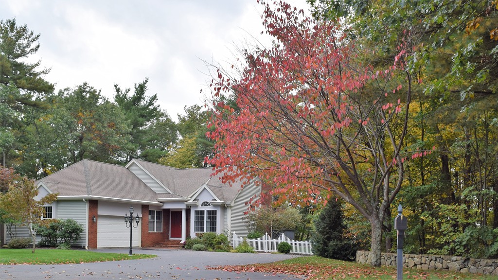 57 Paxton Road Spencer, MA 01562 - Photo 1 of 20 Gallery Image 1
