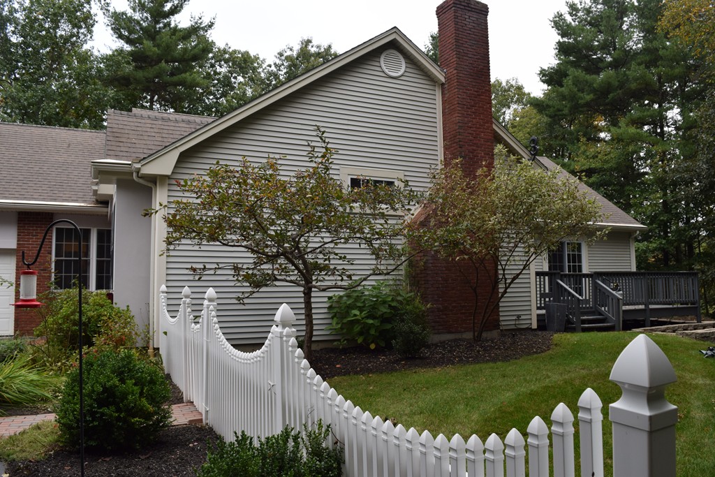 57 Paxton Road Spencer, MA 01562 - Photo 3 of 20 Gallery Image 3
