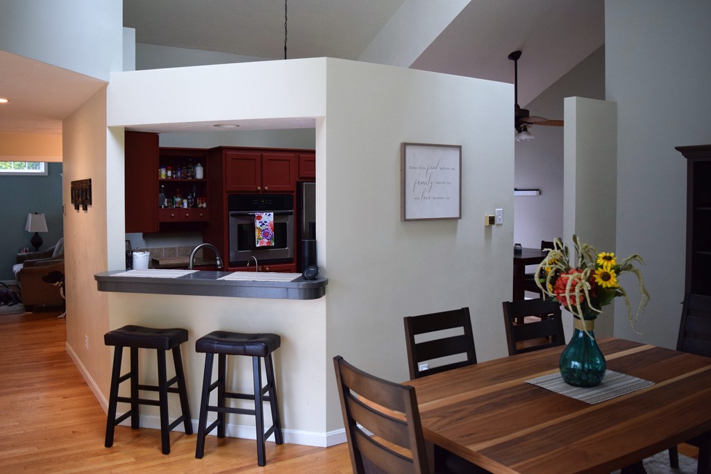 57 Paxton Road Spencer, MA 01562 - Photo 9 of 20 Gallery Image 9