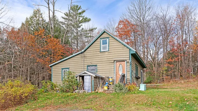$99,000 | 555 Back Road, Skowhegan, ME 04976