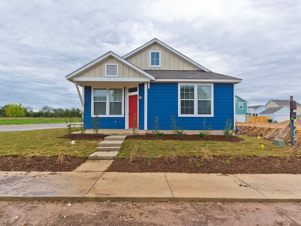 $1,695 | 335 Rachel Street, Unit MAIN HOME, San Marcos, TX 78666