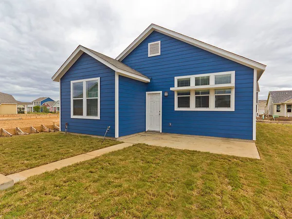 $1,695 | 335 Rachel Street, Unit MAIN HOME, San Marcos, TX 78666