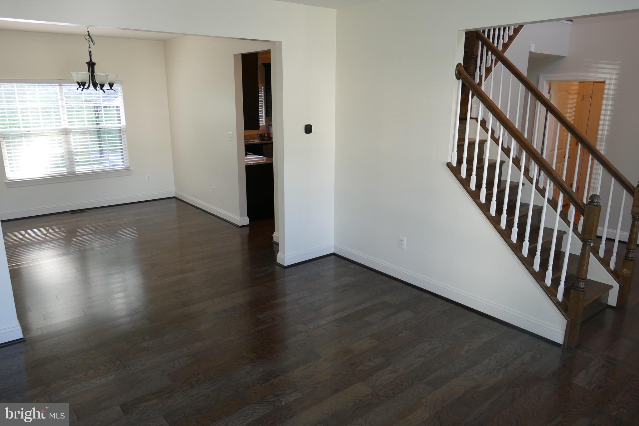 8014 Leeland Drive Pasadena, MD 21122 - Photo 9 of 32