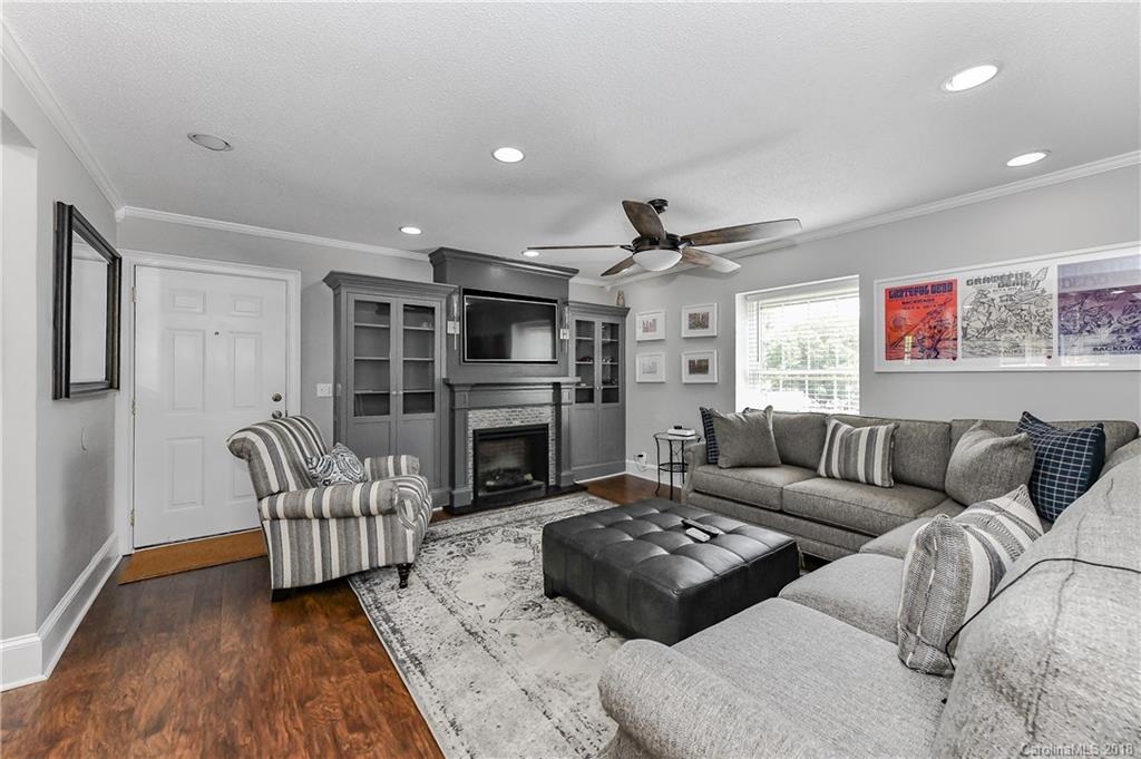 2626 Park Road, Unit H Charlotte, NC 28209 - Photo 1 of 20 Gallery Image 1