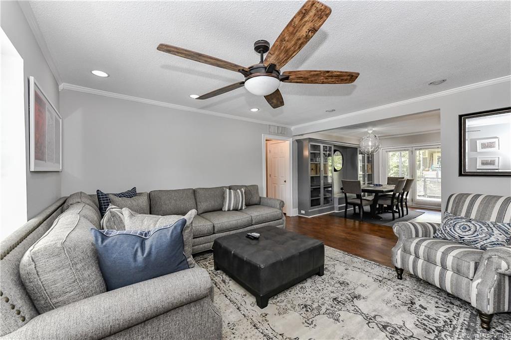 2626 Park Road, Unit H Charlotte, NC 28209 - Photo 4 of 20 Gallery Image 4