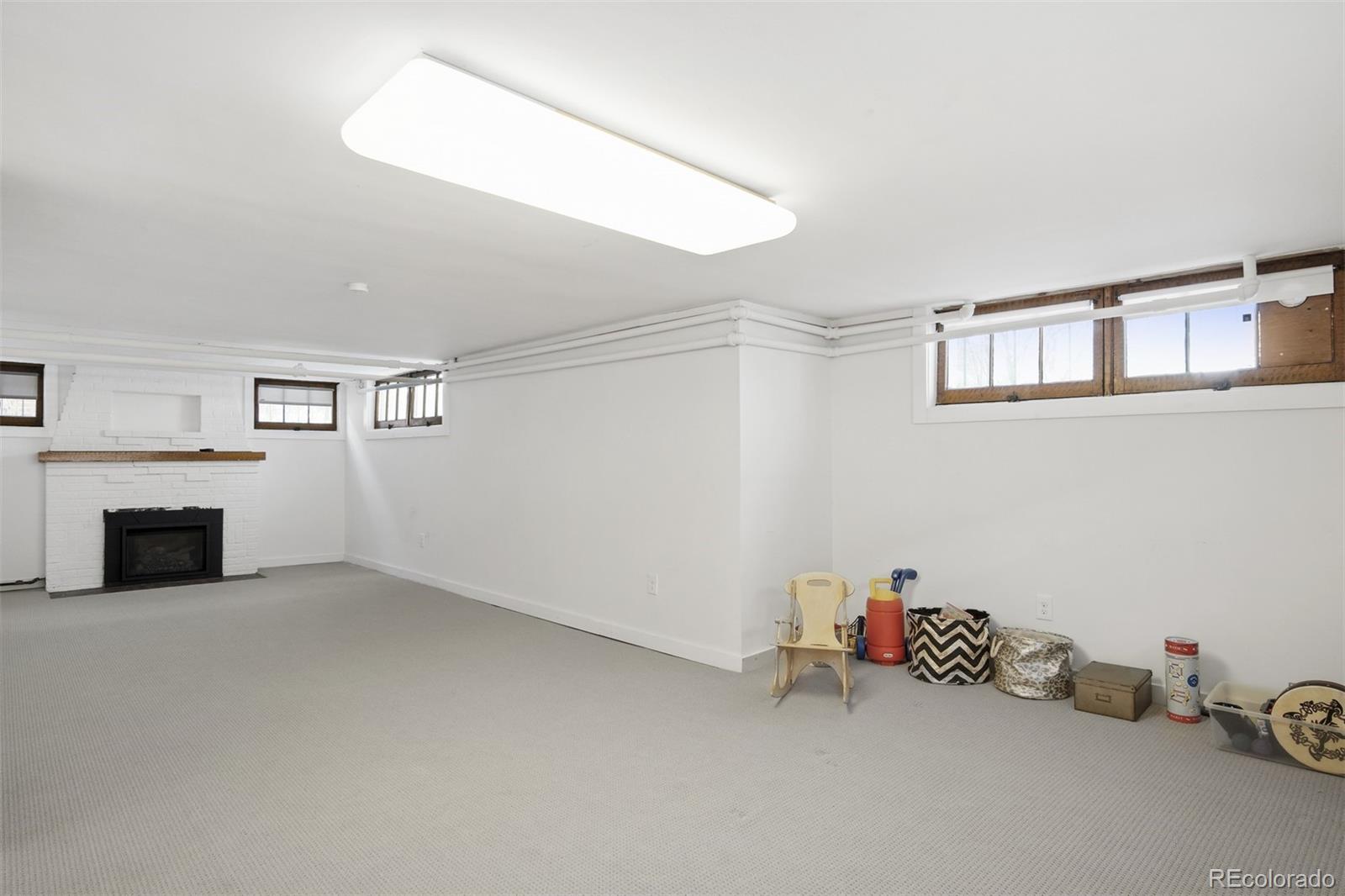 1936 Ivanhoe Street Denver, CO 80220 - Photo 16 of 29