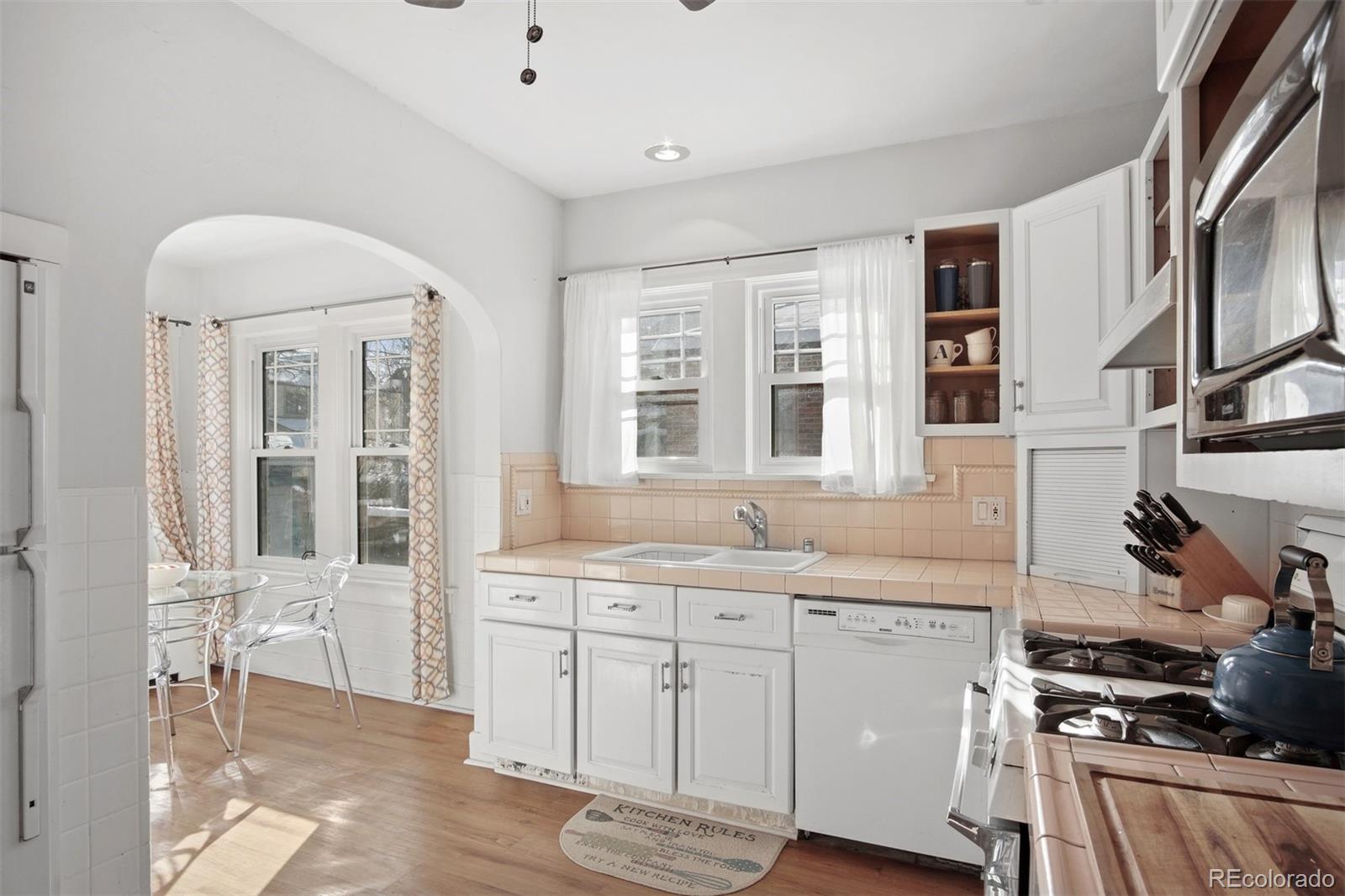 1936 Ivanhoe Street Denver, CO 80220 - Photo 10 of 29